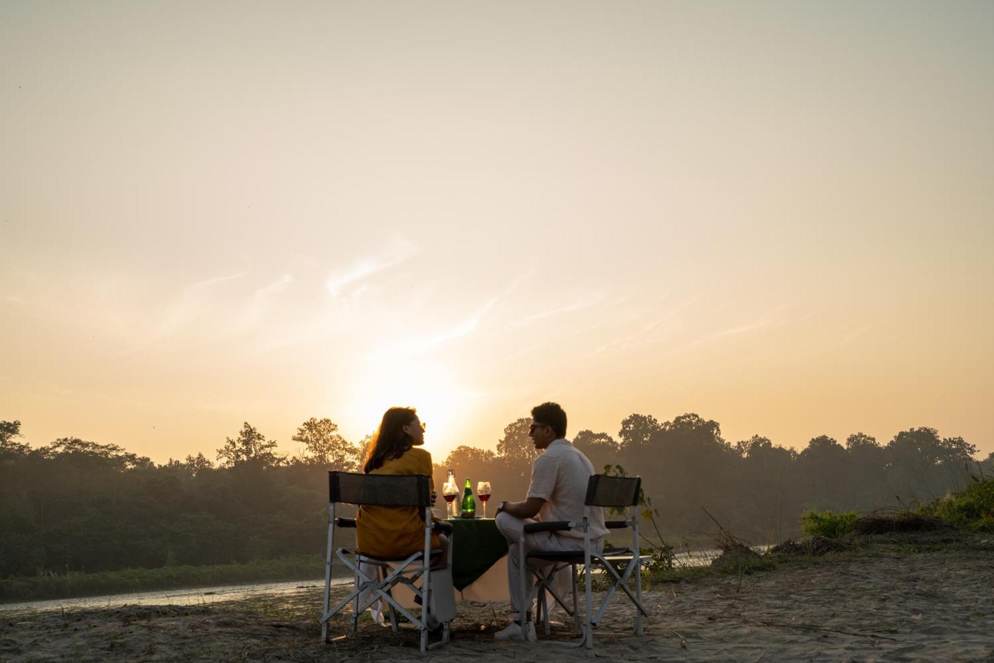 Kasara Chitwan Otel Patlahara Dış mekan fotoğraf