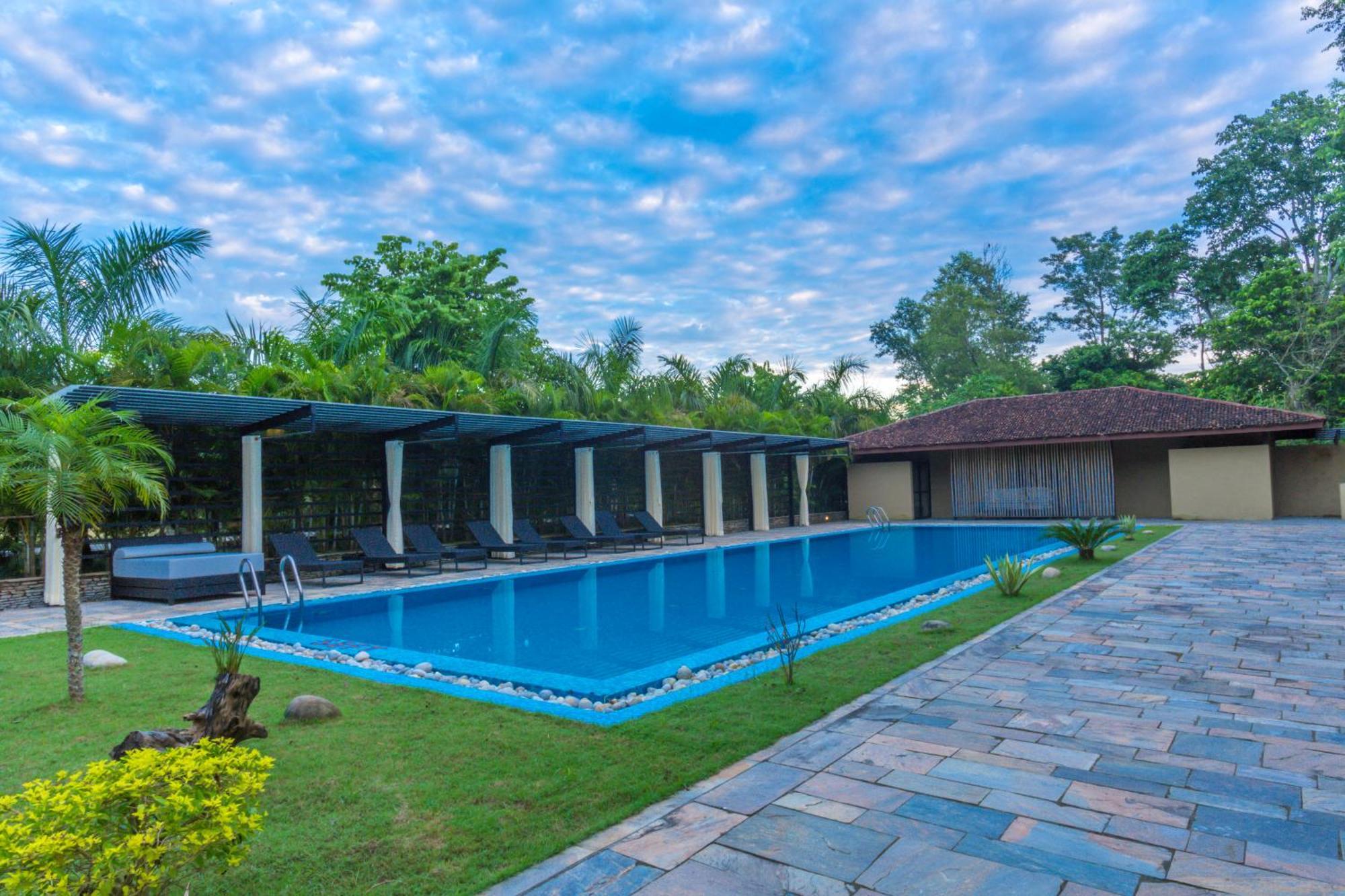 Kasara Chitwan Otel Patlahara Dış mekan fotoğraf